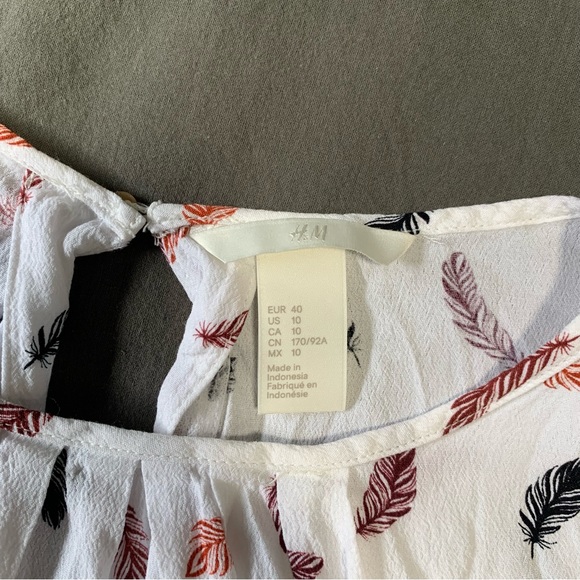 Short sleeve patterned blouse - Picture 4 of 4